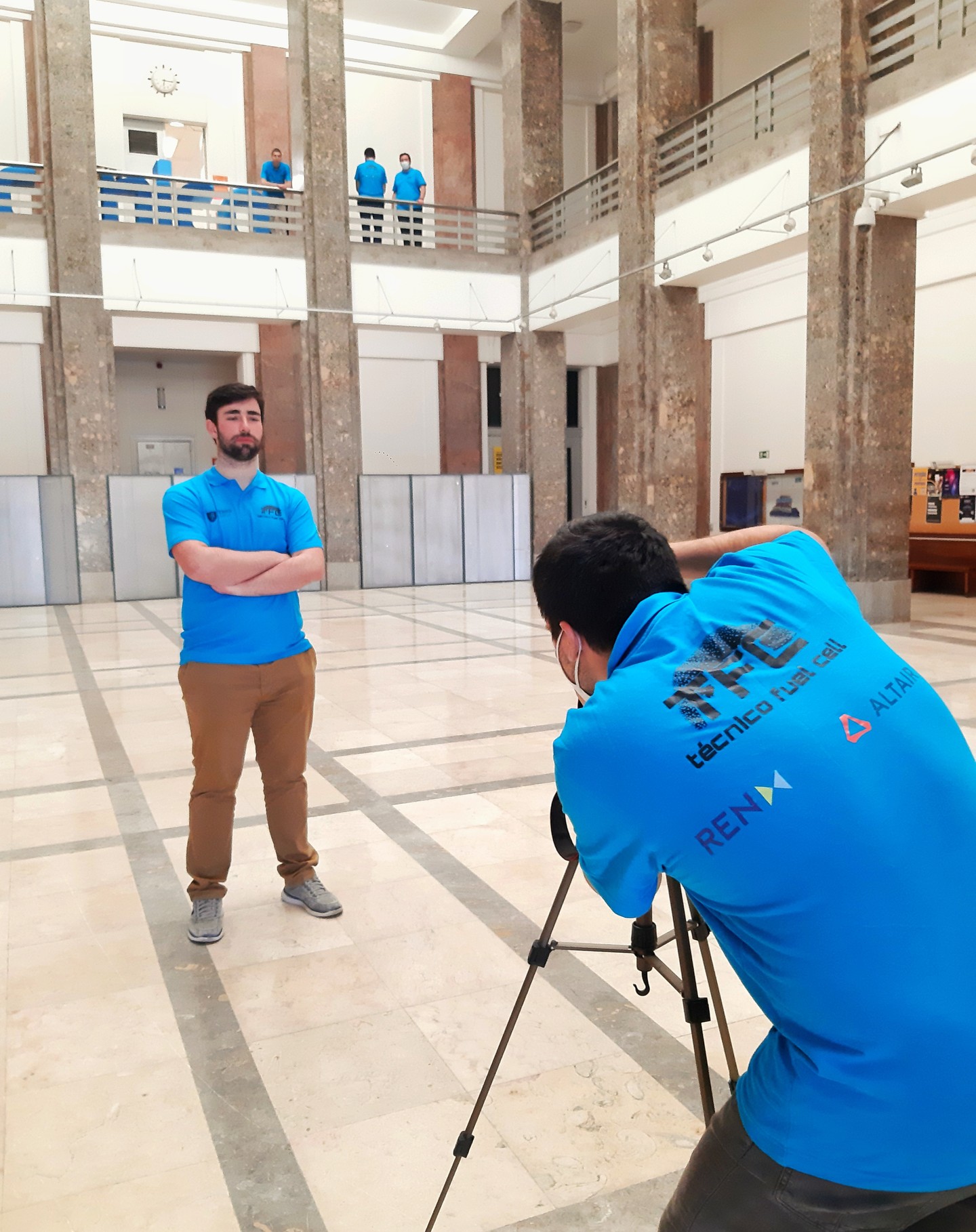 Photoshoot day 📸 at @tecnico_lisboa's historical Pavilhão Central 

#sustainability #hydrogen #greenhydrogen #hydrogen #mobility #ShellEcoMarathon #FuelCell #FCEV 
@ren.pt @altairengineering @emetres_m3 @santanderpt @ipdj_ip